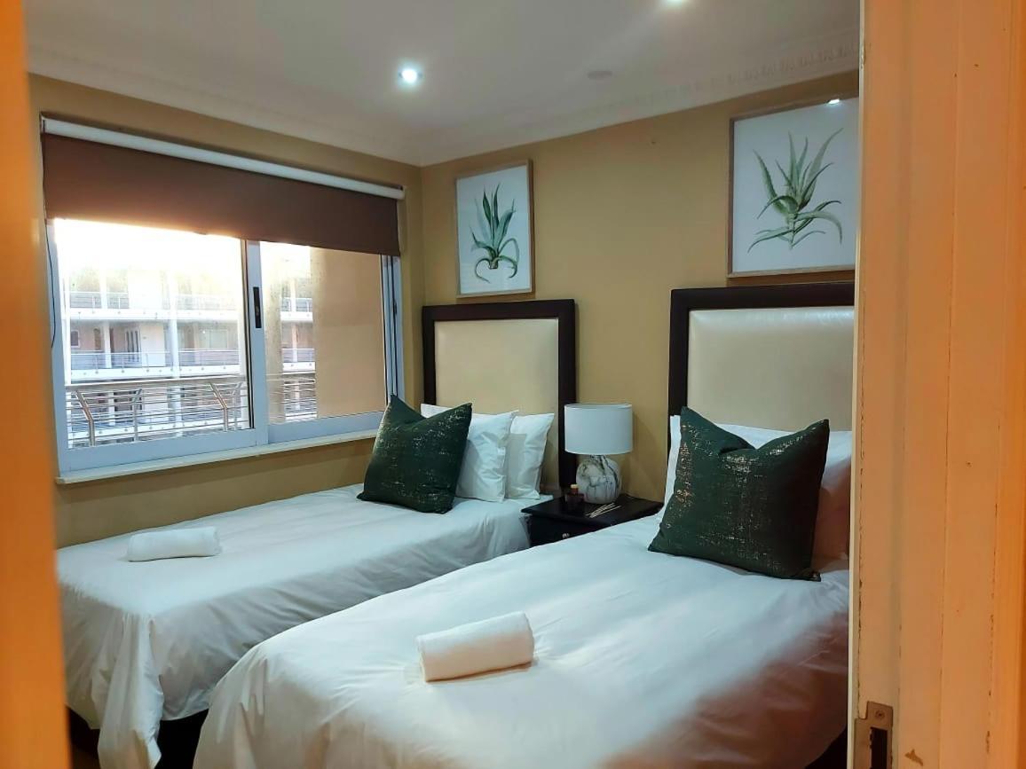 Ocean Sunrise At The Sails - Durban Point Waterfront Apartman Kültér fotó
